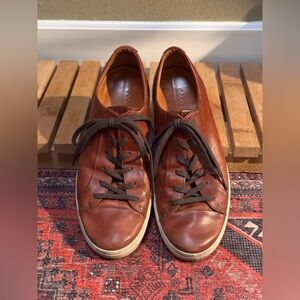 ECCO LOW TOP LEATHER SNEAKER 12 46